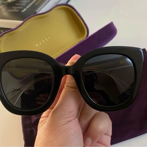 Gucci Black Sunglasses
